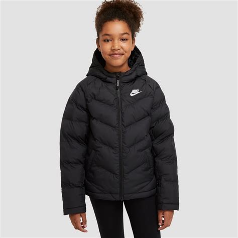 zwarte nike jas kind|Zwarte Nike Winterjassen voor kinderen online kopen .